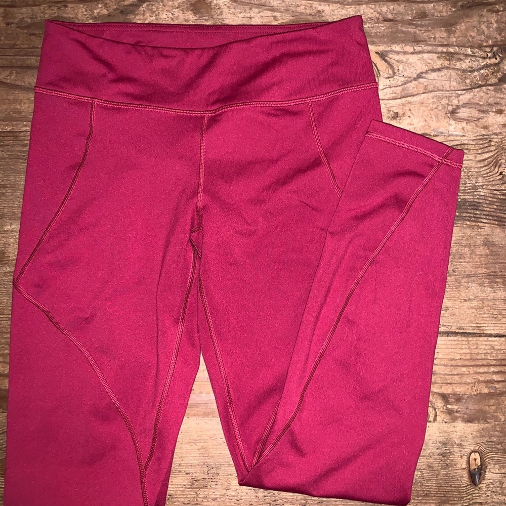 Patagonia red women’s leggings